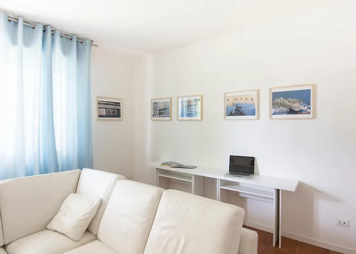 Brezza Marina & Garden