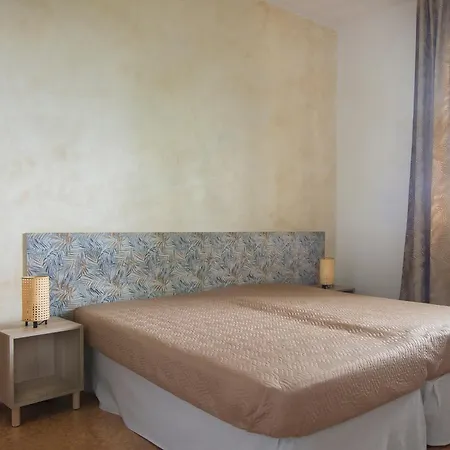 Brezza Marina & Garden 里米尼