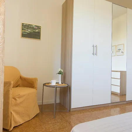 Brezza Marina & Garden 公寓