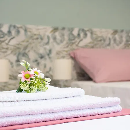 Brezza Marina & Garden *