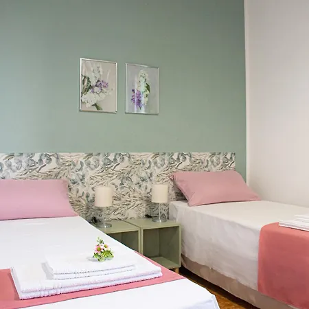 Brezza Marina & Garden *