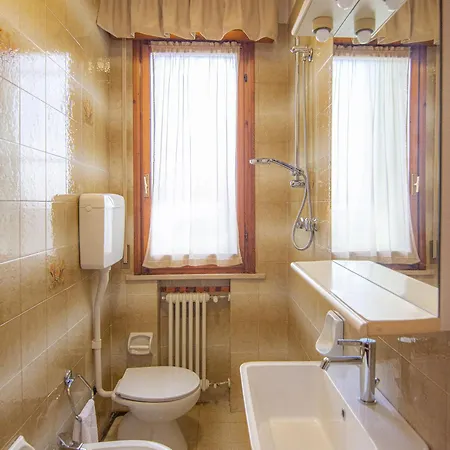 Brezza Marina & Garden 里米尼