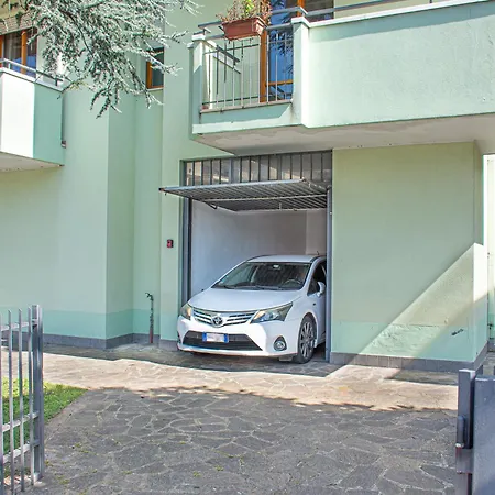 Brezza Marina & Garden *