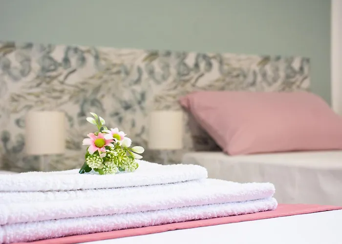 Brezza Marina & Garden *